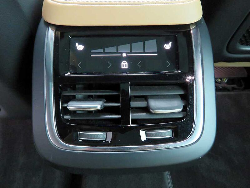 Volvo  Inscription, B6 AWD (300 hp) aut 5 seat, 분리된 7개의 좌석