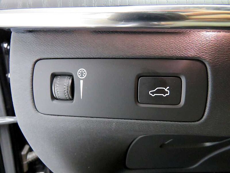 Volvo  Inscription, B6 AWD (300 hp) aut 5 seat, 분리된 7개의 좌석