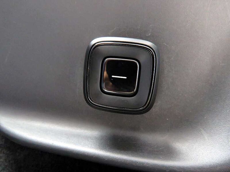 Volvo  Ultra, Single Motor Extended Range, 순수 전기