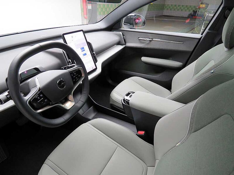 Volvo  Ultra, Twin Motor Performance, 순수 전기