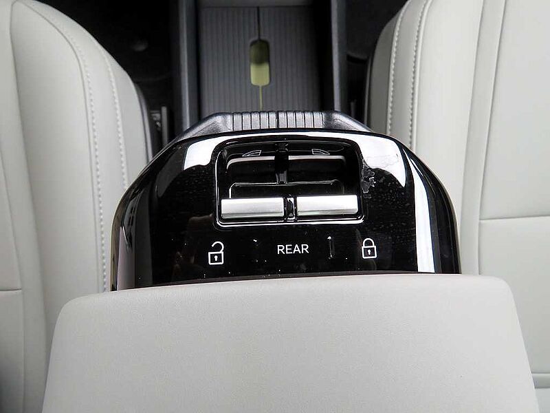 Volvo  Ultra, Twin Motor Performance, 순수 전기