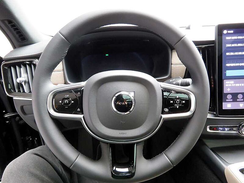 Volvo  Ultra, B5 마일드 하이브리드, 가솔린, 브라이트
