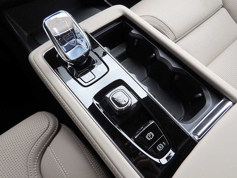 Volvo  Ultra, T8 AWD 플러그-인 하이브리드, 전기/가솔린, 브라이트, 7 좌석