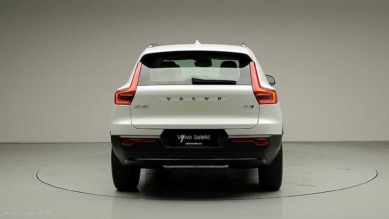 Volvo  Ultra, B4 AWD 마일드 하이브리드, 가솔린, 다크