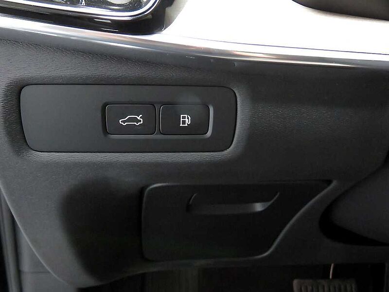 Volvo  Ultra, T8 AWD 플러그-인 하이브리드, 전기/가솔린, 브라이트