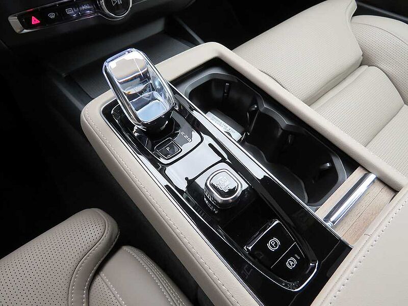 Volvo  Ultra, B5 마일드 하이브리드, 가솔린, 브라이트