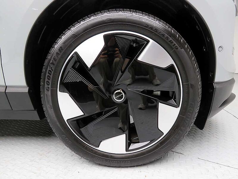 Volvo  Ultra, Single Motor Extended Range, 순수 전기