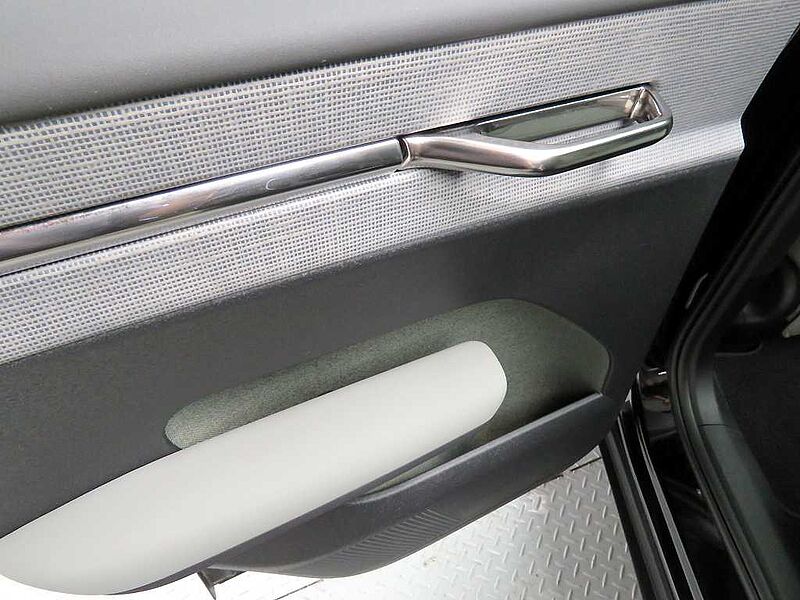 Volvo  Ultra, Twin Motor Performance, 순수 전기
