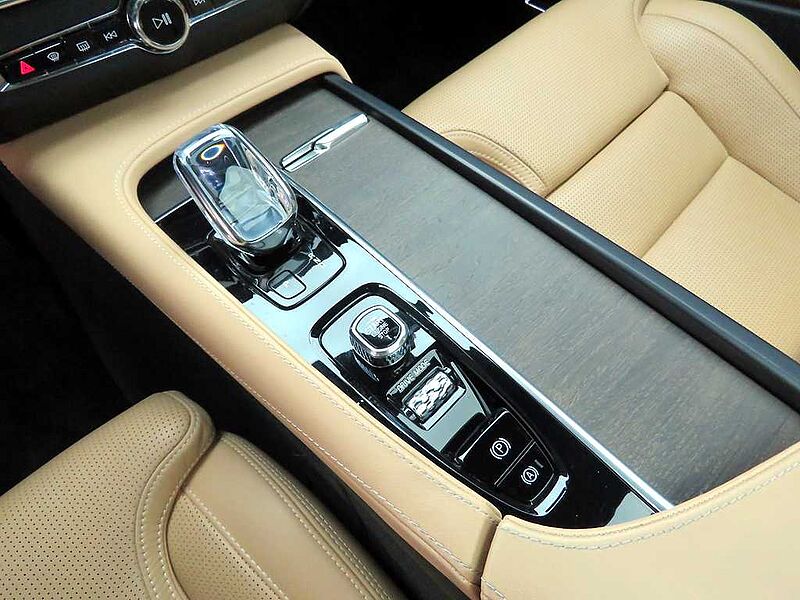 Volvo  Ultra, B5 마일드 하이브리드, 가솔린, 브라이트