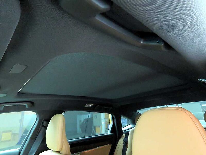 Volvo  Ultra, B5 마일드 하이브리드, 가솔린, 브라이트