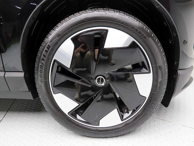 Volvo  Ultra, Single Motor Extended Range, 순수 전기