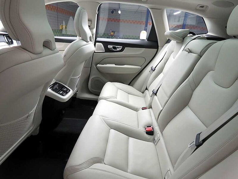 Volvo  Ultra, B5 AWD 마일드 하이브리드, 가솔린, 브라이트