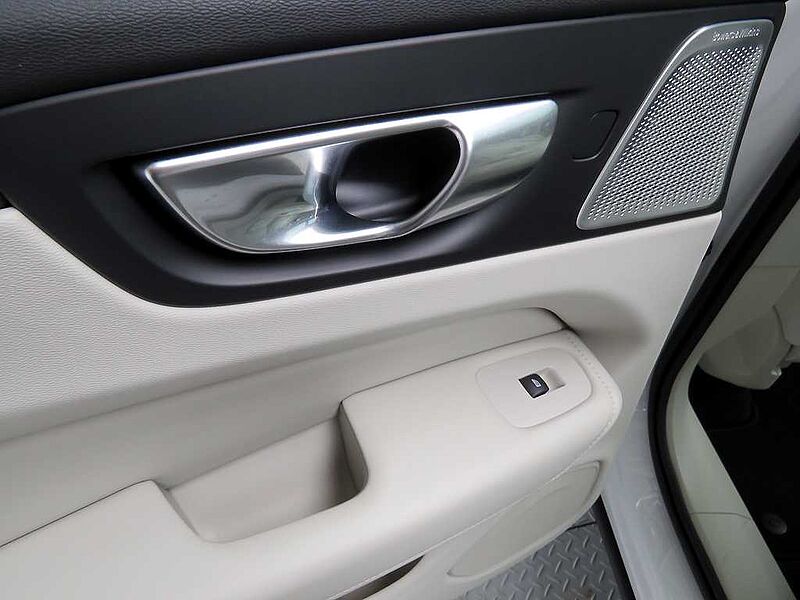 Volvo  Ultra, B5 AWD 마일드 하이브리드, 가솔린, 브라이트
