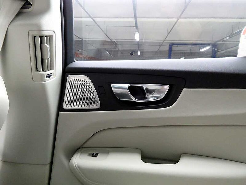 Volvo  Ultra, B5 AWD 마일드 하이브리드, 가솔린, 브라이트