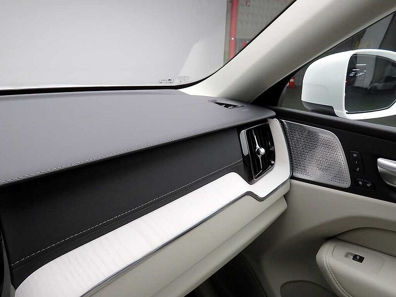 Volvo  Ultra, B5 AWD 마일드 하이브리드, 가솔린, 브라이트