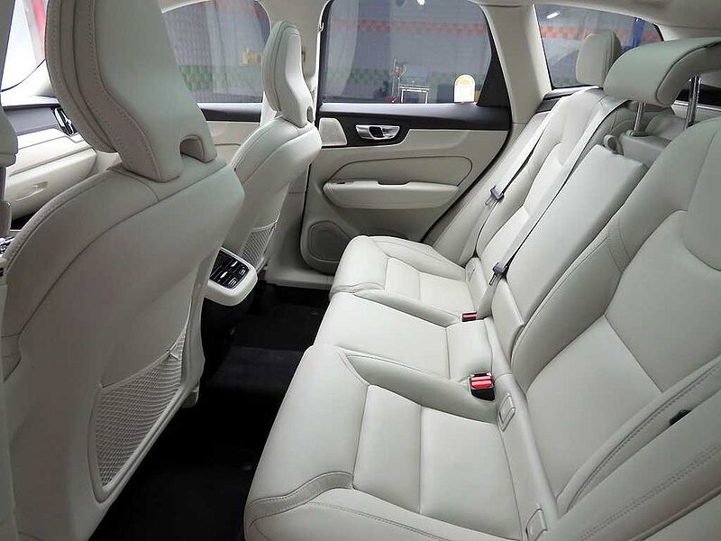 Volvo  Ultra, B5 AWD 마일드 하이브리드, 가솔린, 브라이트