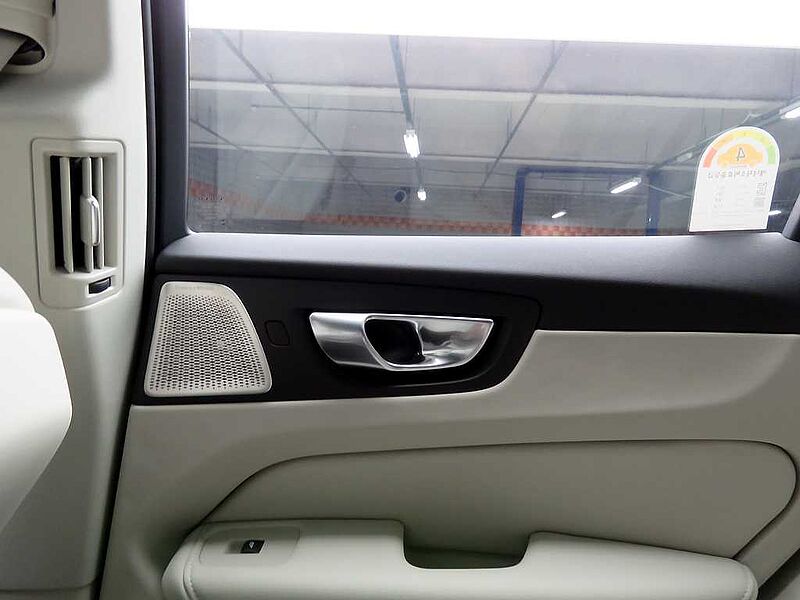 Volvo  Ultra, B5 AWD 마일드 하이브리드, 가솔린, 브라이트