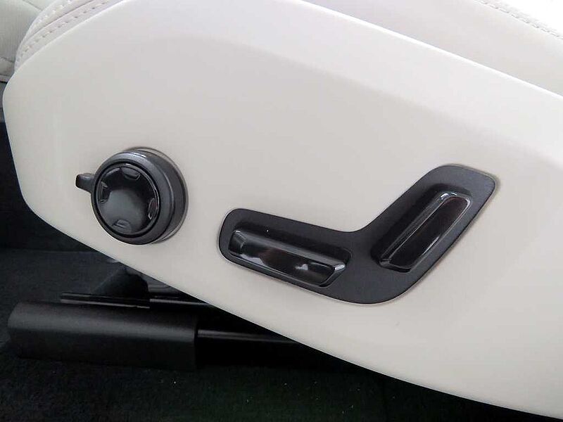 Volvo  Ultra, B5 AWD 마일드 하이브리드, 가솔린, 브라이트