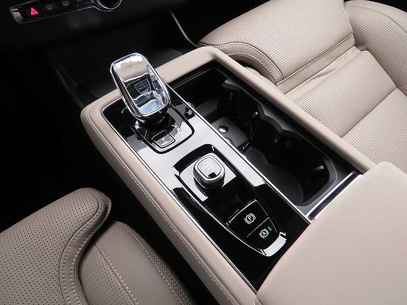 Volvo  Ultra, B6 AWD 마일드 하이브리드, 가솔린, 브라이트, 7 좌석