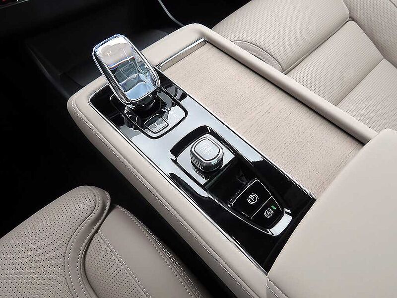 Volvo  Ultra, B6 AWD 마일드 하이브리드, 가솔린, 브라이트, 7 좌석