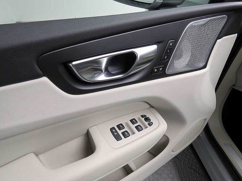 Volvo  Ultra, B5 AWD 마일드 하이브리드, 가솔린, 브라이트