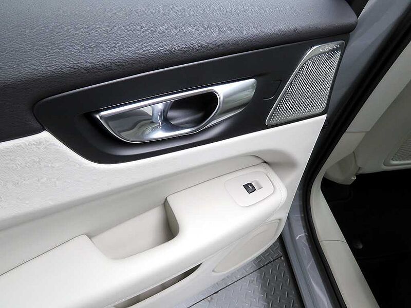 Volvo  Ultra, B5 AWD 마일드 하이브리드, 가솔린, 브라이트