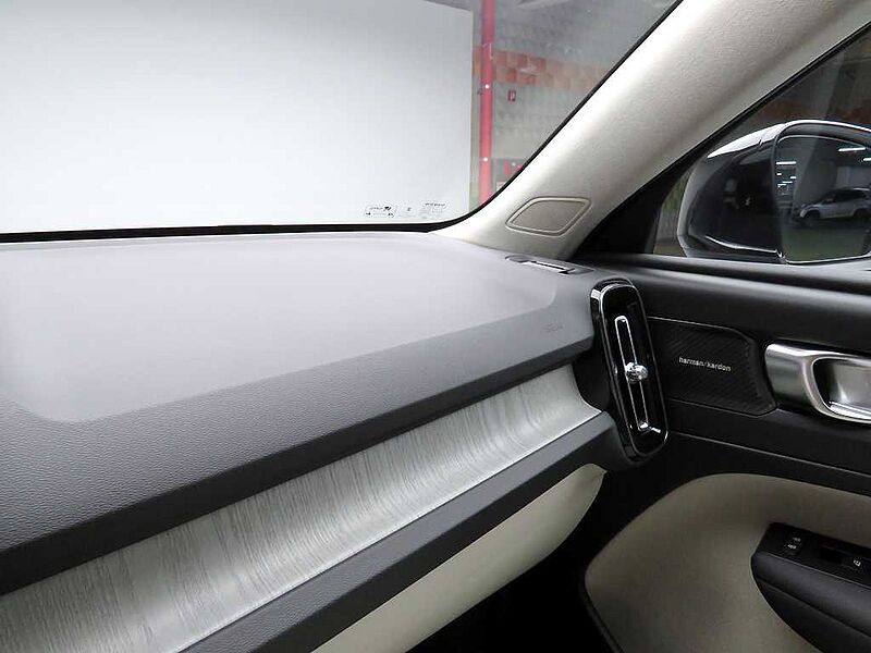Volvo  Ultra, B4 AWD 마일드 하이브리드, 가솔린, 브라이트