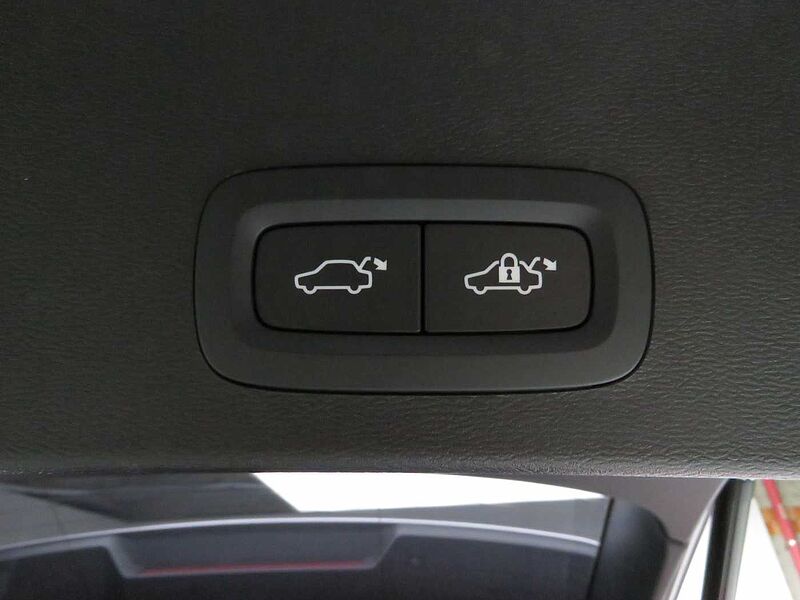 Volvo  Ultra, B4 AWD 마일드 하이브리드, 가솔린, 브라이트