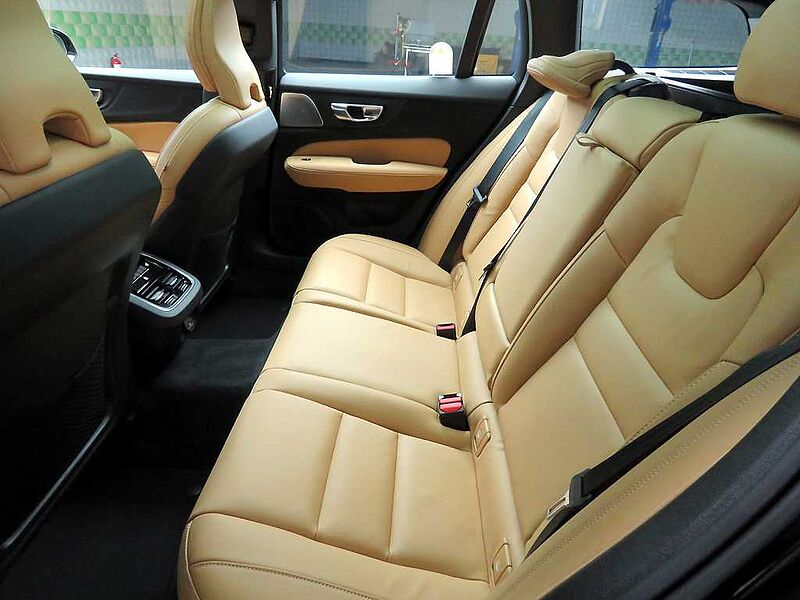 Volvo  Ultra, B5 AWD 마일드 하이브리드, 가솔린, 브라이트
