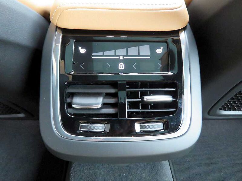 Volvo  Ultra, B5 AWD 마일드 하이브리드, 가솔린, 브라이트