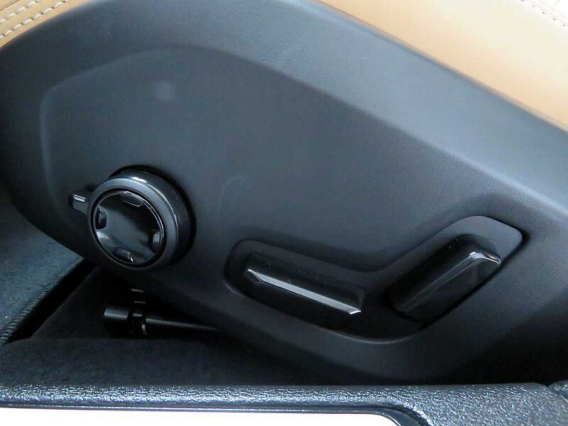 Volvo  Ultra, B5 AWD 마일드 하이브리드, 가솔린, 브라이트
