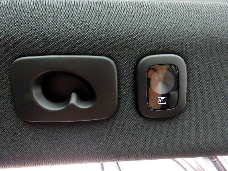 Volvo  Ultra, Twin Motor Performance, 순수 전기
