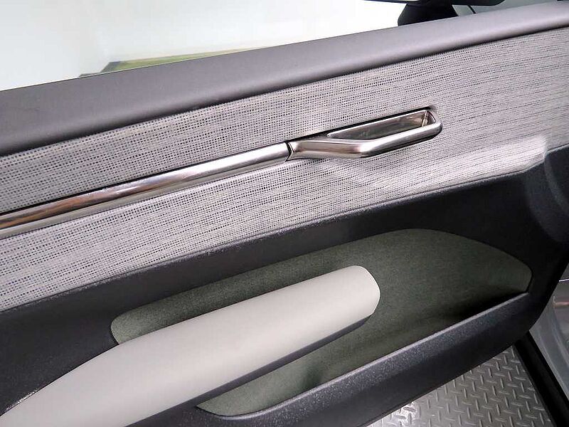 Volvo  Ultra, Twin Motor Performance, 순수 전기