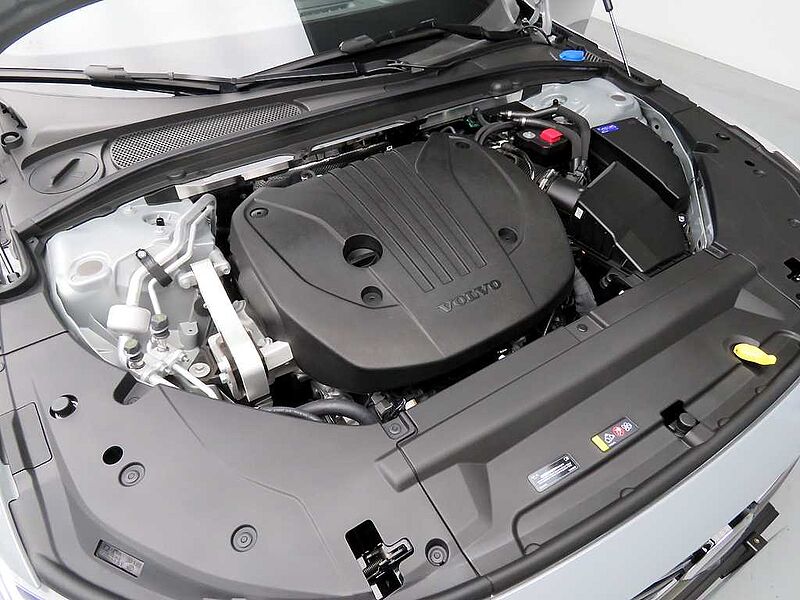Volvo  Ultra, B5 마일드 하이브리드, 가솔린, 브라이트