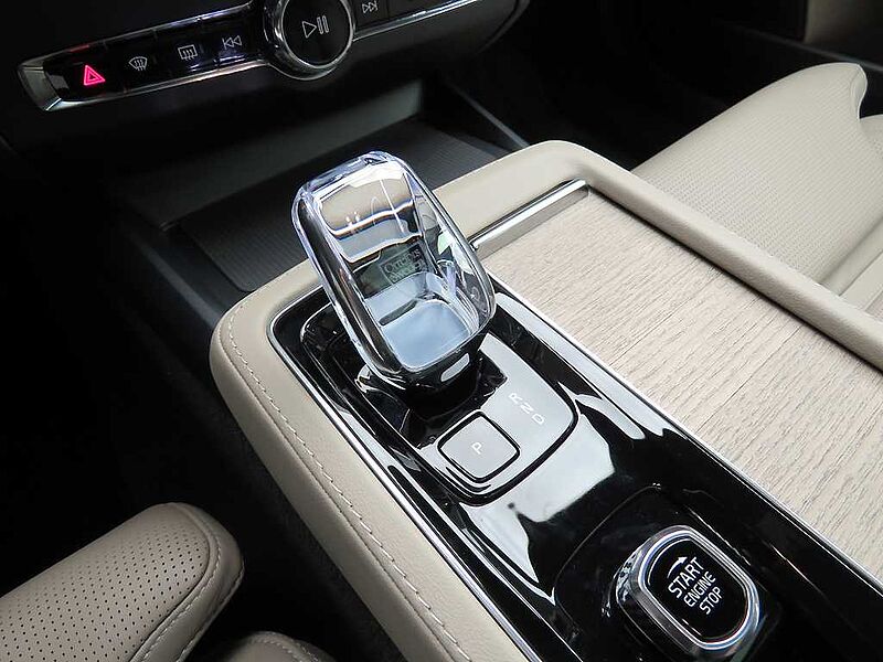 Volvo  Ultra, B5 마일드 하이브리드, 가솔린, 브라이트