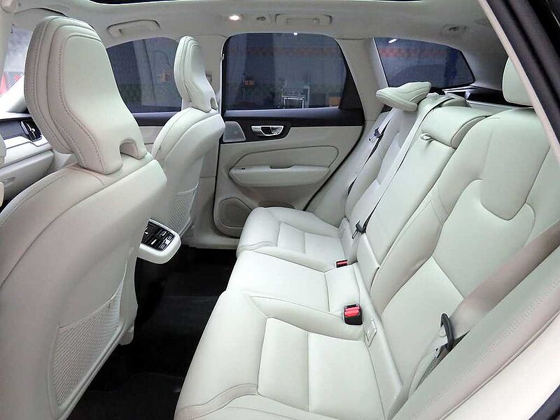 Volvo Ultra, B5 AWD 마일드 하이브리드, 가솔린, 브라이트