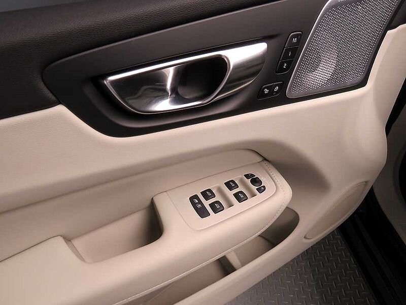 Volvo Ultra, B5 AWD 마일드 하이브리드, 가솔린, 브라이트