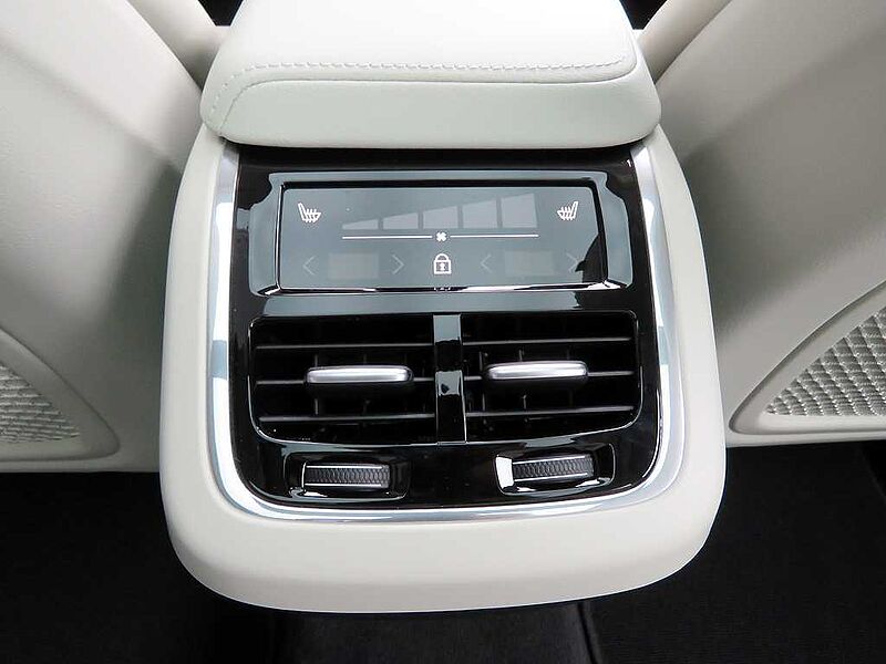 Volvo Ultra, B5 AWD 마일드 하이브리드, 가솔린, 브라이트