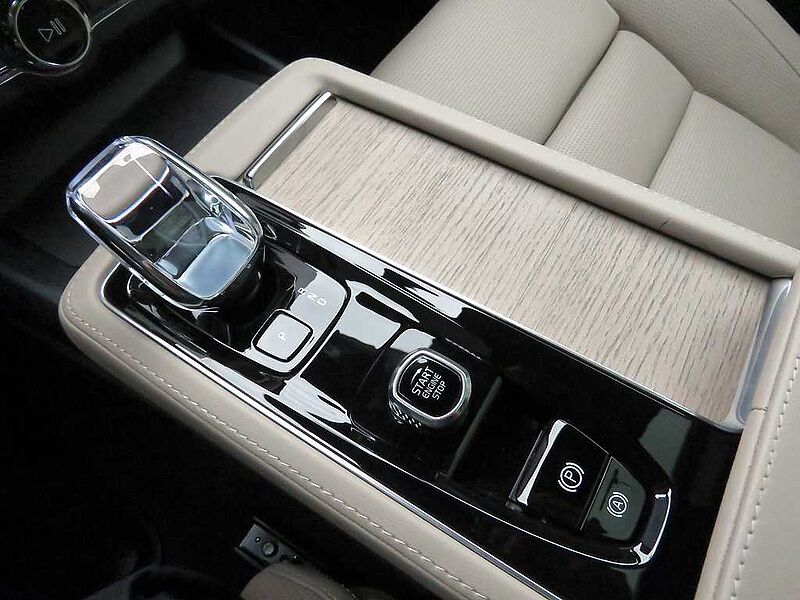Volvo  Ultra, B5 마일드 하이브리드, 가솔린, 브라이트