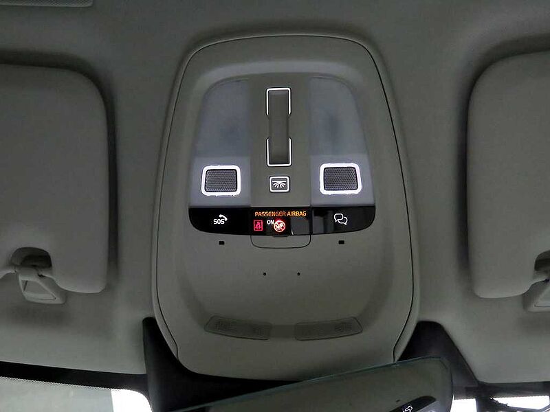 Volvo Ultra, T8 AWD 플러그-인 하이브리드, 전기/가솔린, 브라이트